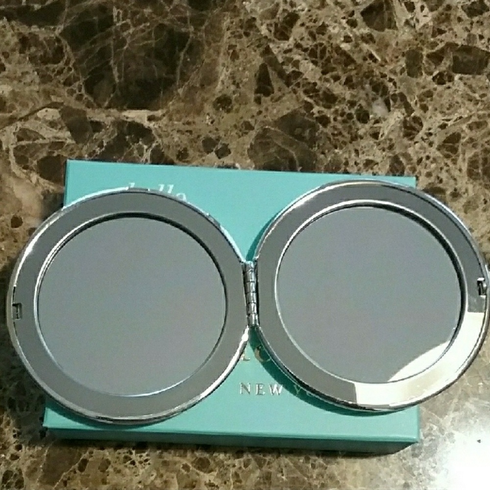 🆕Kate Spade "Hello Sunshine" Compact Mirror - Picture 4 of 7